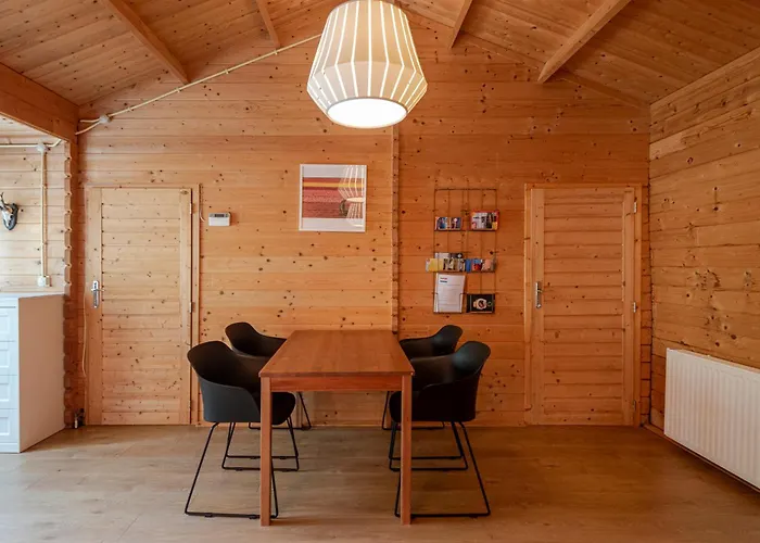 - Free Parking * Zandvoort