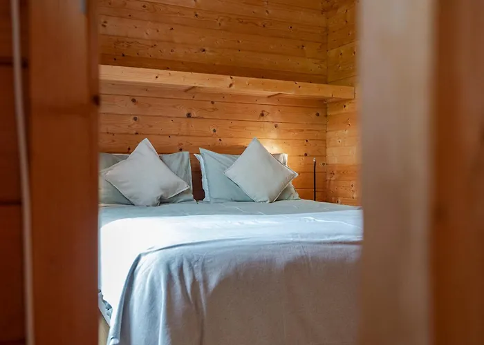 - Free Parking 샬레 *